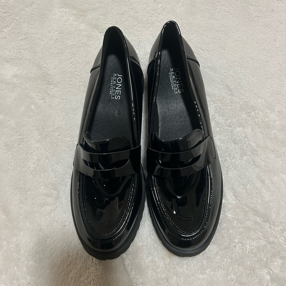 Jones New York Glossy Black Loafers